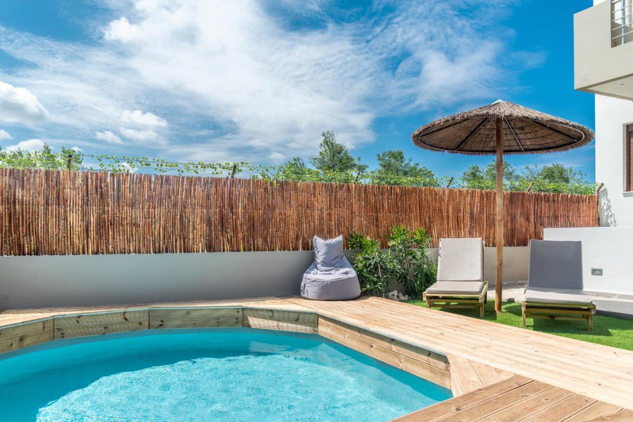 Cozy House With Pool Near Beach Gazi المظهر الخارجي الصورة