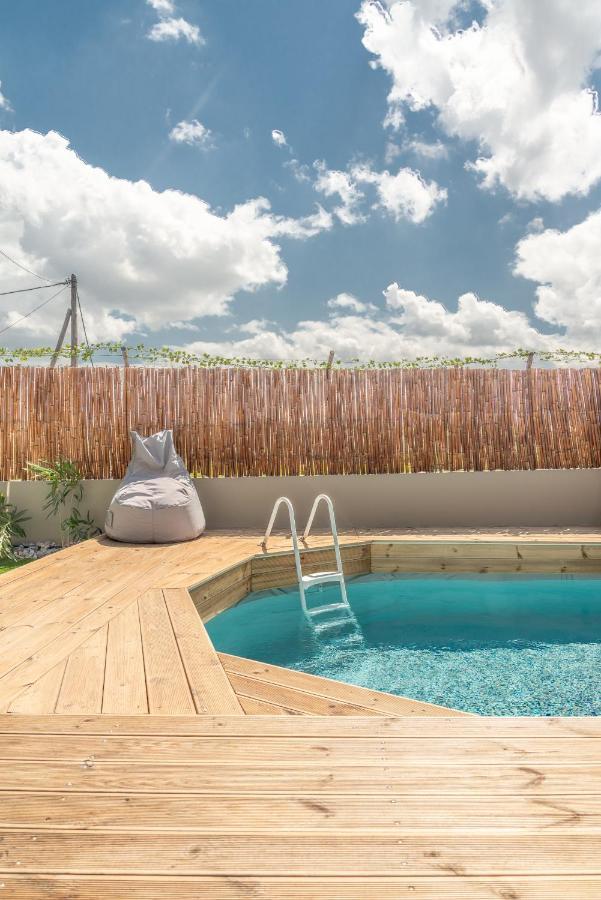 Cozy House With Pool Near Beach Gazi المظهر الخارجي الصورة