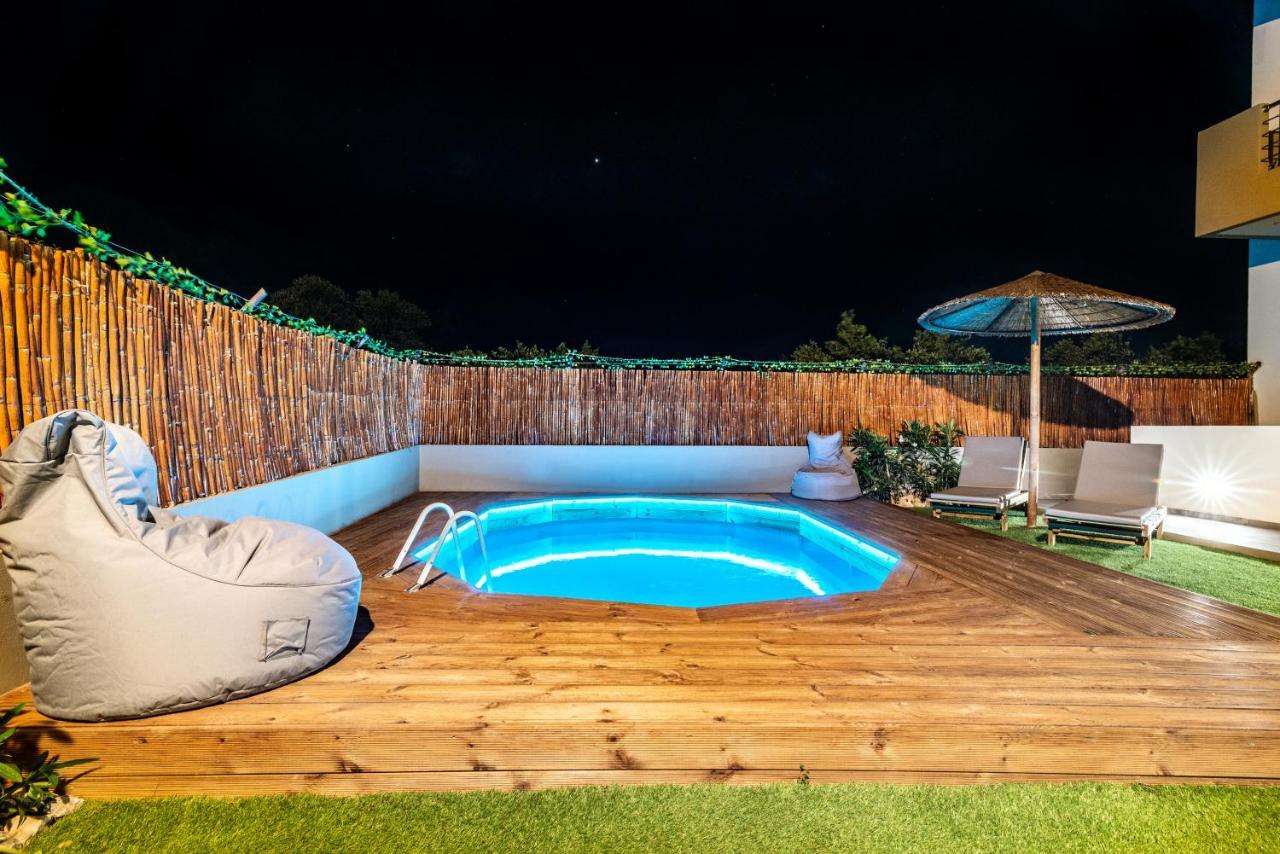 Cozy House With Pool Near Beach Gazi المظهر الخارجي الصورة