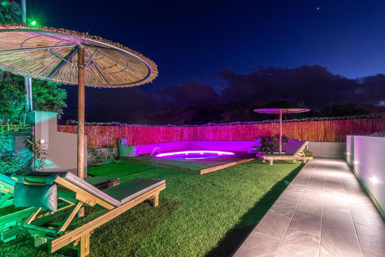 Cozy House With Pool Near Beach Gazi المظهر الخارجي الصورة